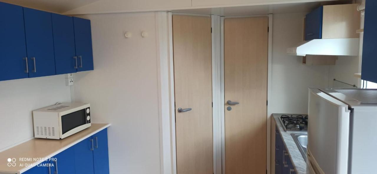 Casita Mh Acogedora Para 6 Con Jacuzzy Chiclana de la Frontera Exteriör bild